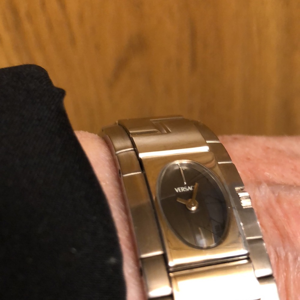 VERSACE WATCH - Picture 9 of 11